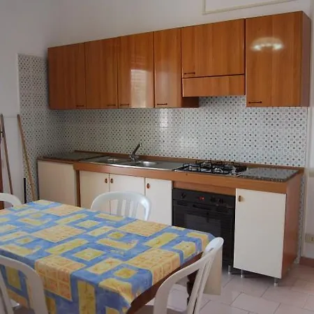 Baia Unci Appartement *
