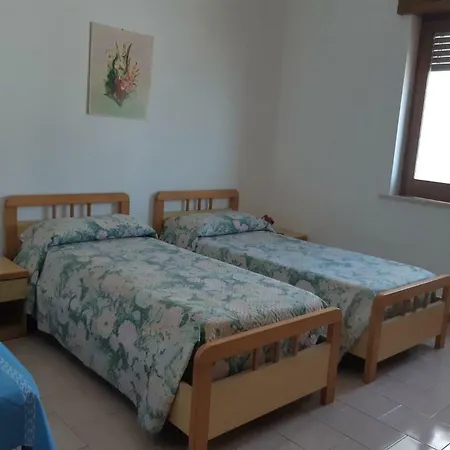Baia Unci Appartement *
