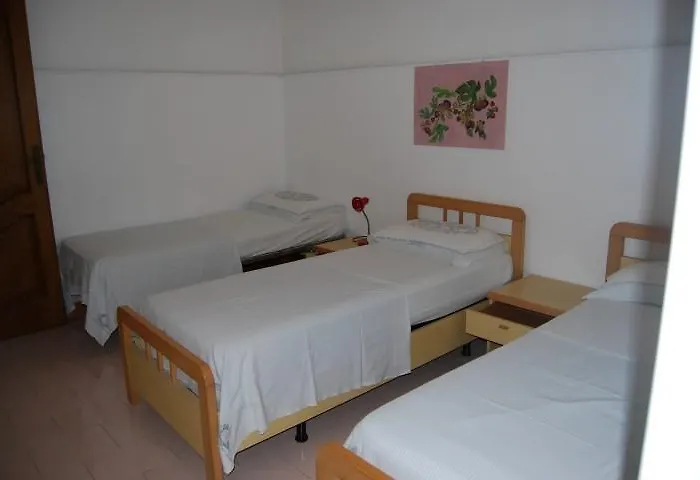 Baia Unci Apartamento *