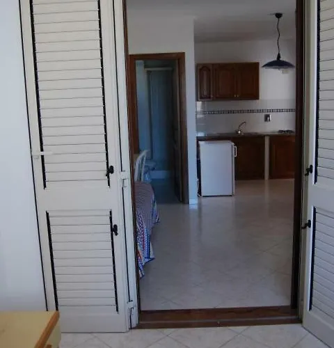 Baia Unci Lägenhet Canneto (Lipari)