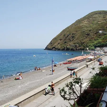 Baia Unci * Canneto (Lipari)