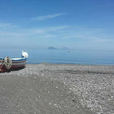 Baia Unci Canneto (Lipari)