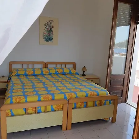 Baia Unci * Canneto (Lipari)