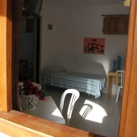 Baia Unci * Canneto (Lipari)