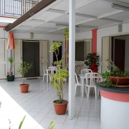 Baia Unci Apartman *