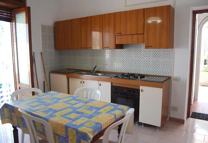 Baia Unci Apartment *