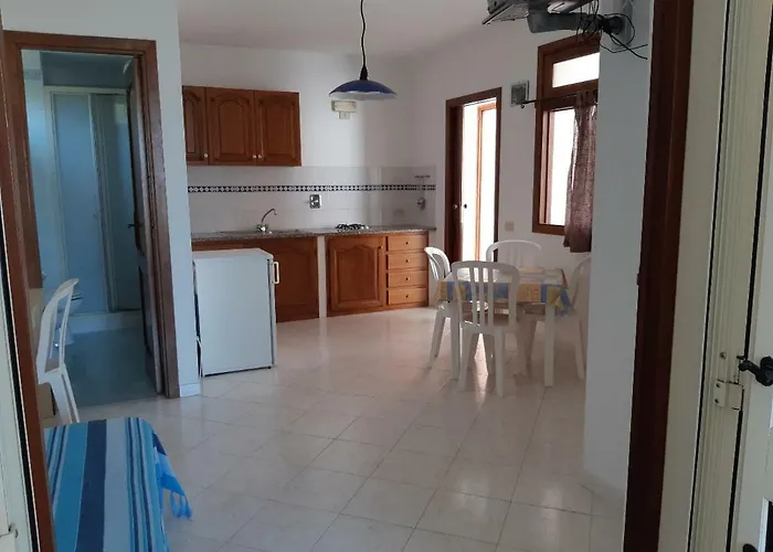 Baia Unci * Canneto (Lipari)